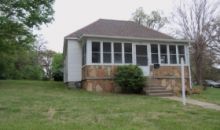 512 W Sherman St Neosho, MO 64850