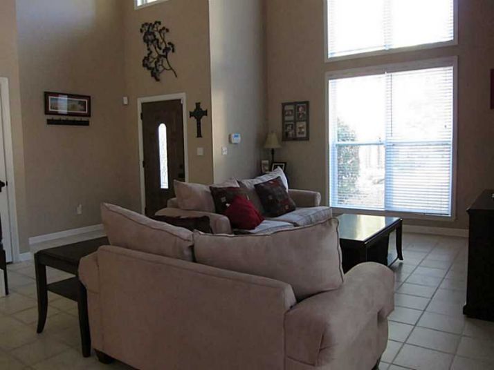 371 Shyrewood Drive, Lawrenceville, GA 30043