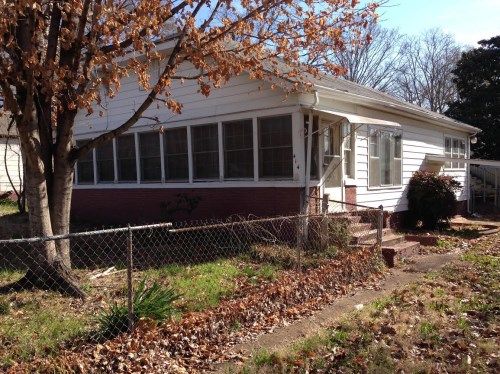 414 Little Rock Court, Muscle Shoals, AL 35661