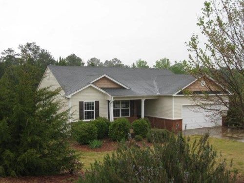 135 Pinewood Cir, Colbert, GA 30628