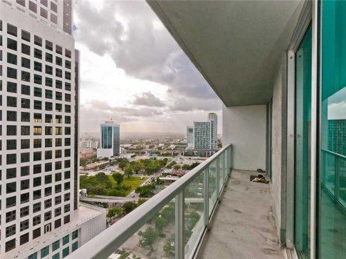 500 BRICKELL AV # 2506, Miami, FL 33131