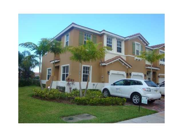 997 NE 30 AV # 997, Homestead, FL 33033