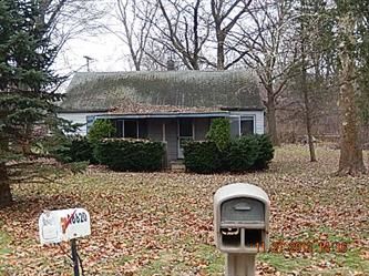 48651 Wear Rd, Belleville, MI 48111