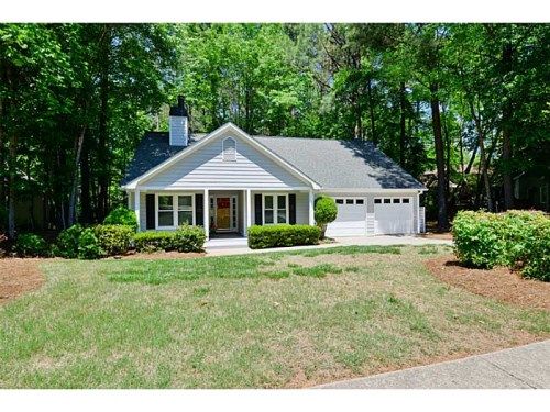 645 Wedgewood Drive, Woodstock, GA 30189