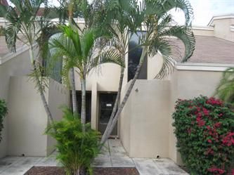 1089 Nw 13 St. Unit 4, Boca Raton, FL 33486
