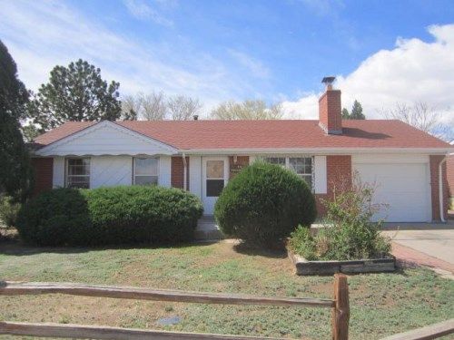 84 Hanson Ln, Pueblo, CO 81001