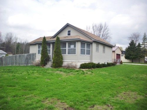 10 W Beaver Rd, Kawkawlin, MI 48631