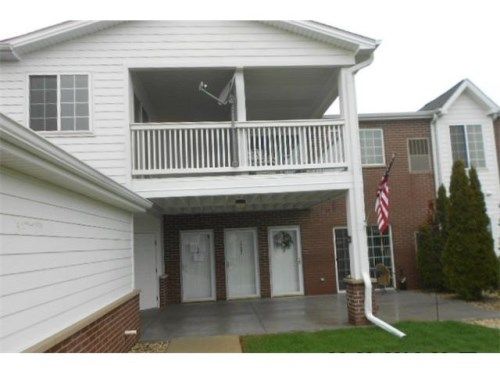 855 Lannon Ter #1504, Racine, WI 53406