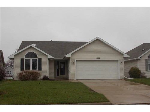 2007 Bark River Ct, De Pere, WI 54115