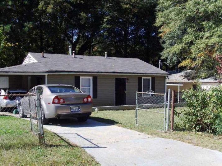 1476 Monteel Drive, Atlanta, GA 30318