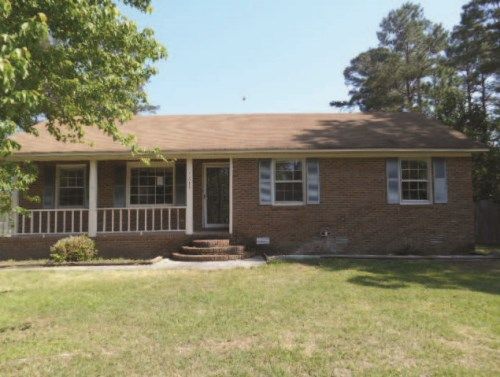 3819 Pinetree Dr, Florence, SC 29501