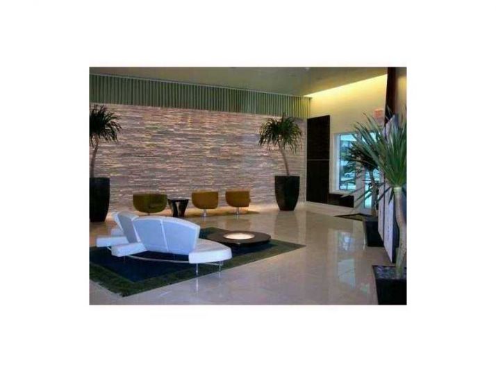 1250 S MIAMI AV # 2012, Miami, FL 33130