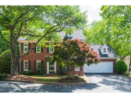 10 Ridgemere Trace, Atlanta, GA 30328