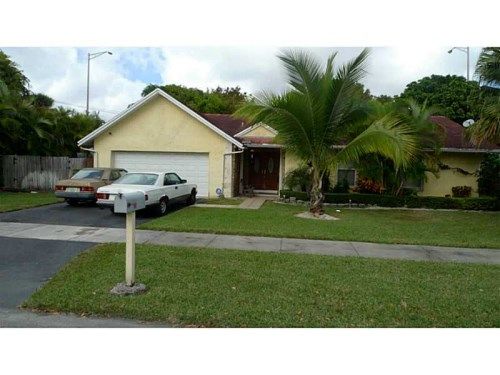 13445 SW 88 TE, Miami, FL 33186