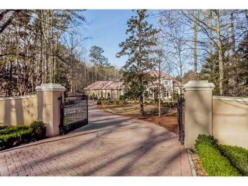 5960 Riverside Drive, Atlanta, GA 30328