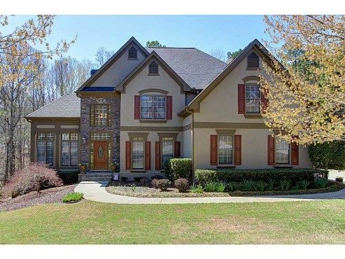 240 Highland Gate Circle, Suwanee, GA 30024