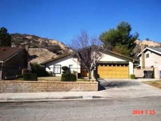 15040 Daffodil Ave, Canyon Country, CA 91387