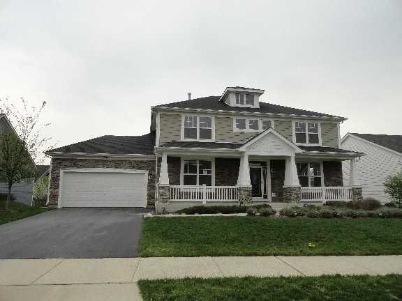 331 Weymouth Ave, Elgin, IL 60124