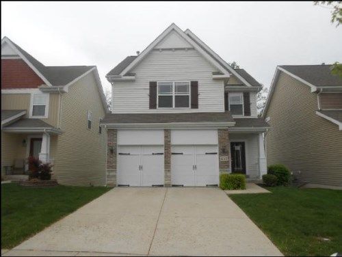 430 Parkgate Dr, Lake Saint Louis, MO 63367