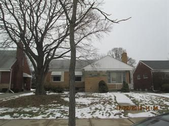 13251 Oak Park Blvd, Oak Park, MI 48237