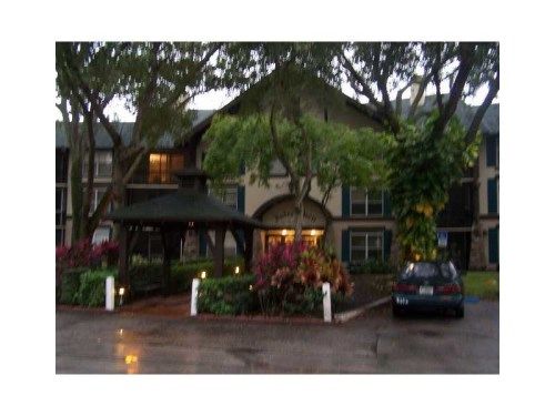 3720 INVERRARY DR # 1H, Fort Lauderdale, FL 33319