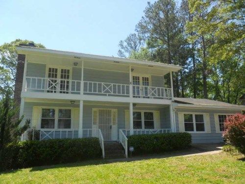 747 Swamp Creek Drive, Jonesboro, GA 30238