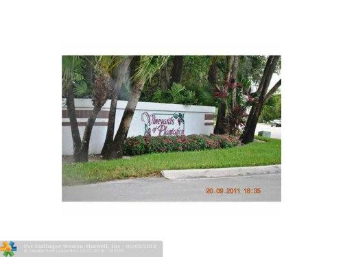 9062 VINEYARD LAKE DR, Fort Lauderdale, FL 33324