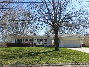 320 Avondale Drive, East Peoria, IL 61611