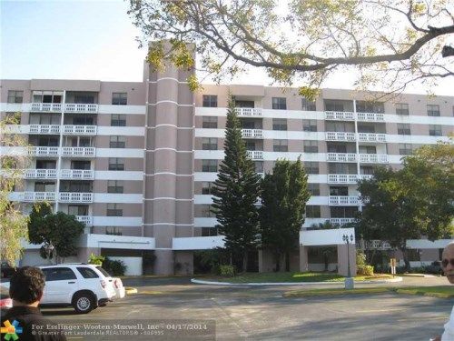 919 HILLCREST DR # 202, Hollywood, FL 33021