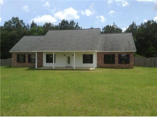 60036 Spring Valley Rd, Bogalusa, LA 70427