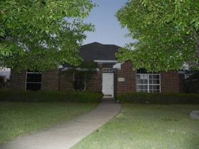 3907 Camden Lane, Sachse, TX 75048