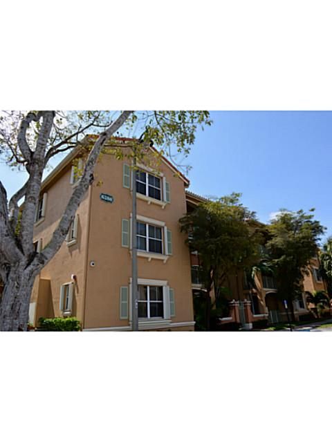 6380 NW 114 AV # 306, Miami, FL 33178