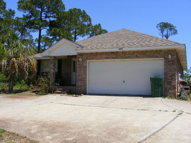 1002 Freeport Court, Mary Esther, FL 32569