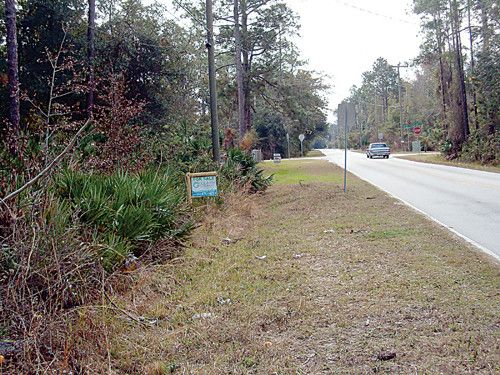 224 Horse Landing Rd, San Mateo, FL 32187