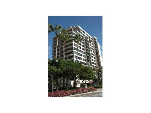 540 BRICKELL KEY DR # 819, Miami, FL 33131