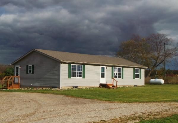 9384 N Clinton Trl, Mulliken, MI 48861