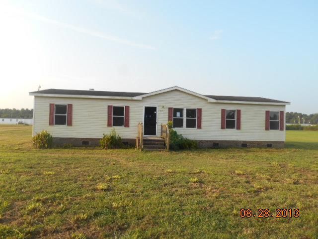 355 Providence Church Rd, Teachey, NC 28464