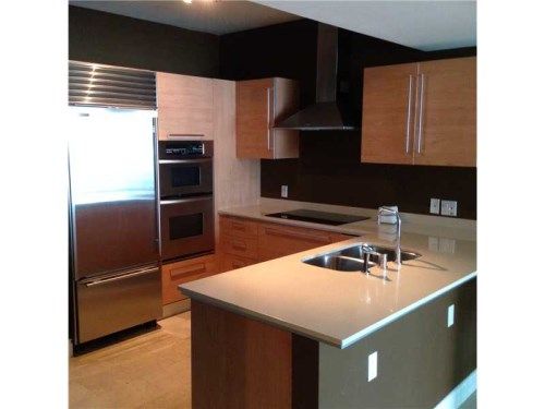 218 SE 14 ST # 1604, Miami, FL 33131