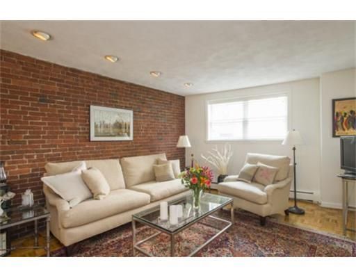 Hanover Street #1, Boston, MA 02113