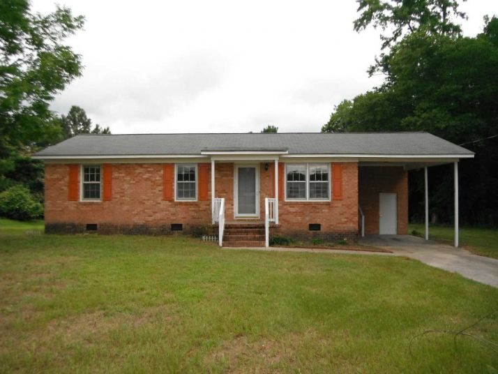 6739 Jaycross Rd, Fremont, NC 27830