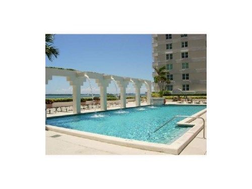 770 CLAUGHTON ISLAND DR # 2108, Miami, FL 33131