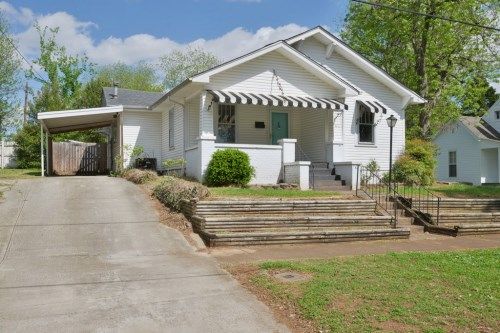 302 Broad St N, Tuscumbia, AL 35674