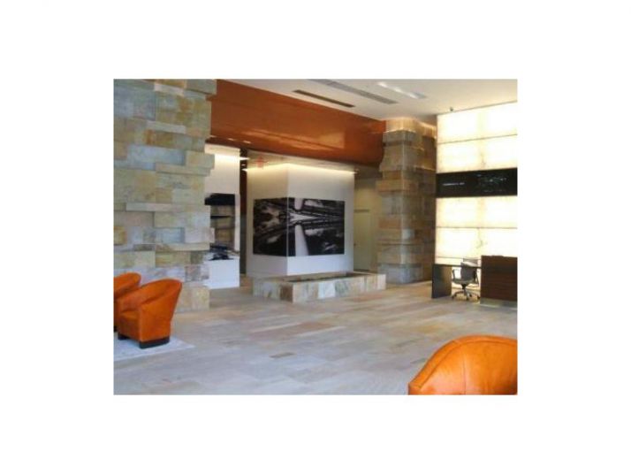500 BRICKELL AV # 2004, Miami, FL 33131