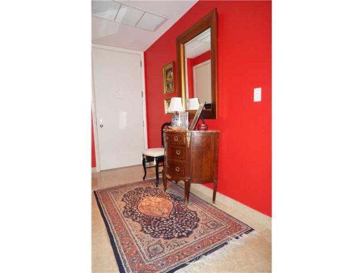 801 BRICKELL KEY BL # 2410, Miami, FL 33131