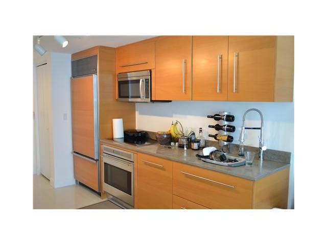 465 BRICKELL AV # 1004, Miami, FL 33131