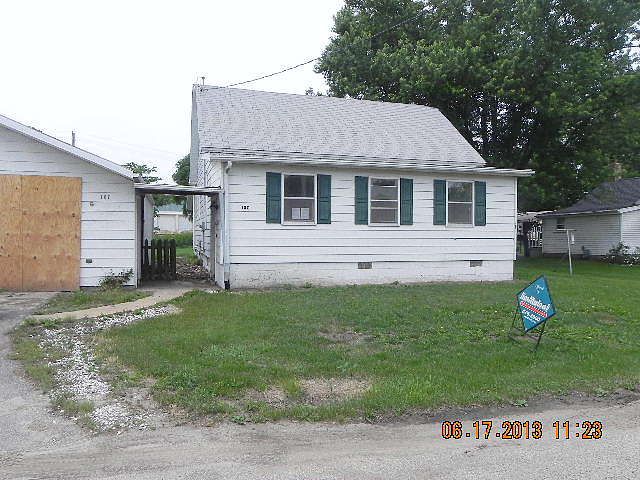 Church, Roanoke, IL 61561