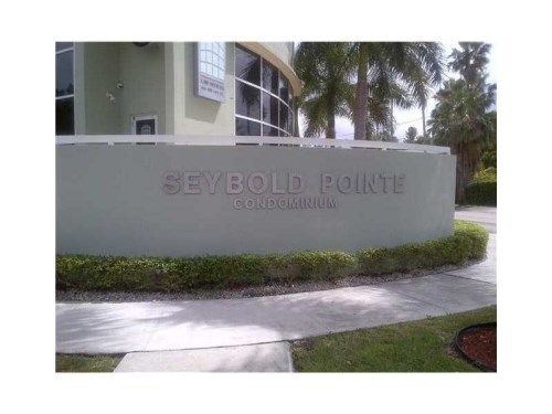 816 NW 11 ST # 806, Miami, FL 33136