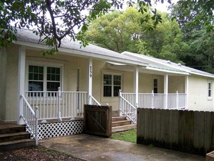 259 Brownsville Rd, Apalachicola, FL 32320