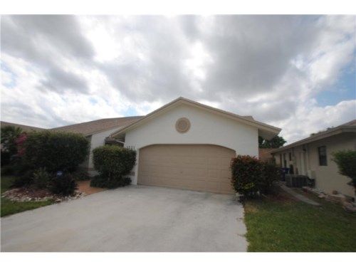 3221 NW 107TH DR, Fort Lauderdale, FL 33351