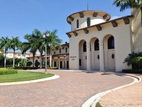 2900 NW 125 AV # 3-211, Fort Lauderdale, FL 33323